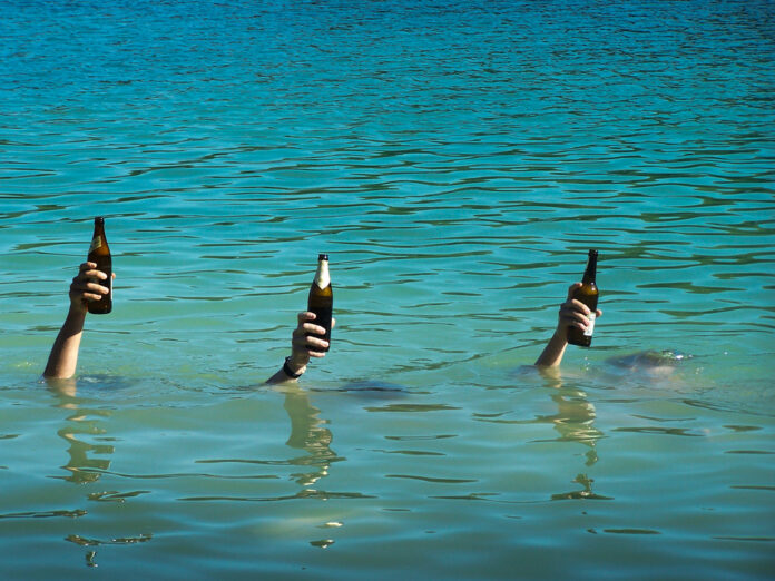 Underwater beer